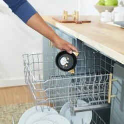 Frisco Cat Face Elevated Bamboo Non-Skid Ceramic Cat Bowl, Black, 1 Cups -Frisco 363383 PT6. AC SS1800 V1657657267